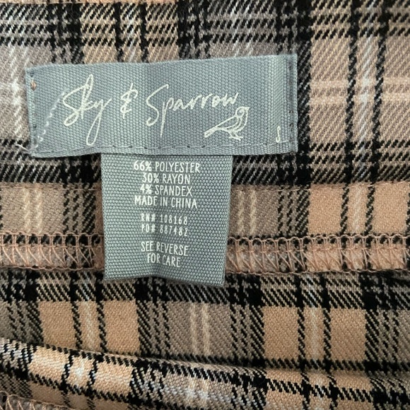 Plaid Wrap Mini Skirt. NWT. - Picture 4 of 5